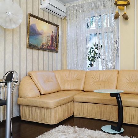 Apartment Akropol On Suvorova Street Rostov del Don Exterior foto